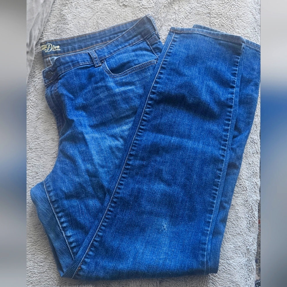 2/ $20 Old navy jeans. Size 18